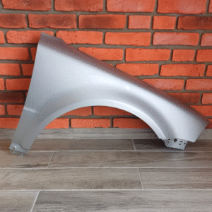 VW PASSAT B5.5 2004-2005 DRIVER SIDE WING PANEL SILVER COLOUR