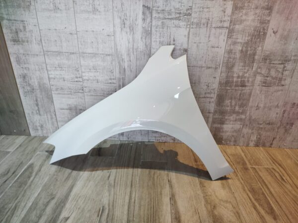 VW GOLF MK7.5 2017-2020 PASSENGER SIDE WING PANEL PURE WHITE COLOUR