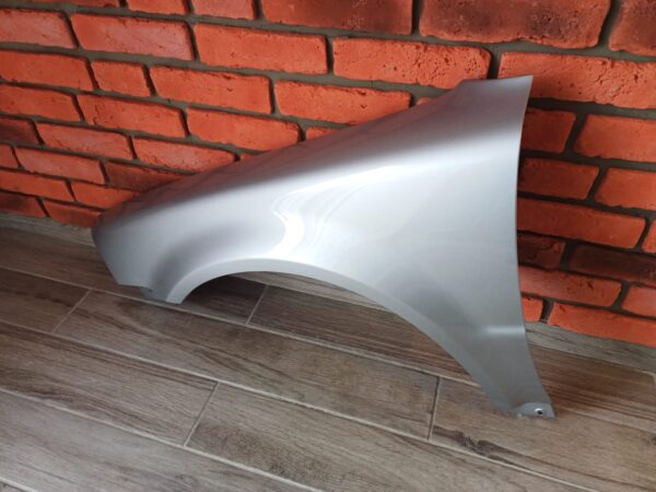 VW PASSAT B5.5 2004-2005 PASSENGER SIDE WING PANEL SILVER COLOUR - Image 2