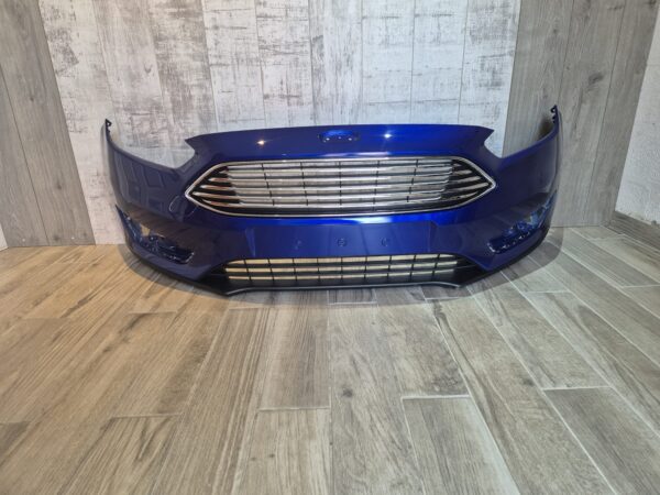 FORD FOCUS 2014-2018 FRONT BUMPER DEEP IMPACT BLUE - Image 3