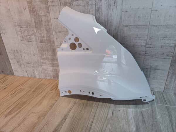 FORD TRANSIT 2014-2019 DRIVER SIDE RIGHT WING PANEL WHITE COLOUR - Image 2