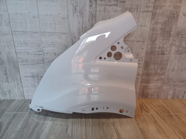 FORD TRANSIT 2014-2019 PASSENGER SIDE RIGHT WING PANEL WHITE COLOUR
