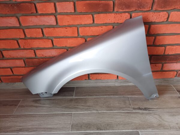 VW PASSAT B5.5 2004-2005 PASSENGER SIDE WING PANEL SILVER COLOUR - Image 4