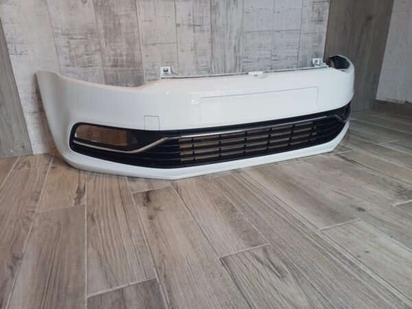VW POLO 2014-2017 FRONT BUMPER WITH LOWER GRILLS CANDY WHITE COLOUR LB9A