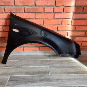 VW GOLF MK4 1998-2003 DRIVER SIDE WING PANEL BLACK COLOUR