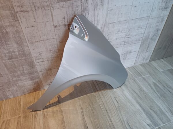 PEUGEOT 208 2012–2019 DRIVER SIDE WING PANEL GRIS ALUMIUM COLOUR - Image 3