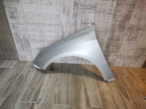 FORD FOCUS III 2011-2018 PASSENGER SIDE WING PANEL SILVER COLOUR - Image 2