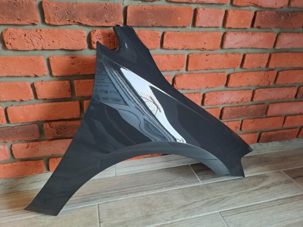 VW GOLF MK7.5 2017-2020 DRIVER SIDE WING PANEL GREY COLOUR LI7F - Image 3