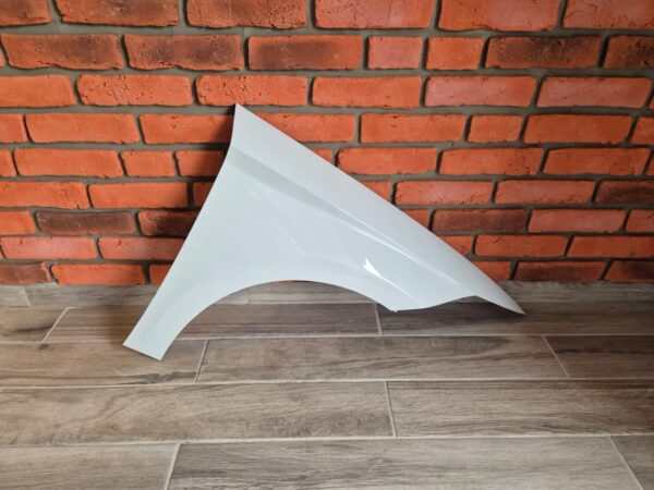 SEAT LEON 2013 – 2018 DRIVER SIDE RIGHT WING PANEL WHITE COLOUR LS9R