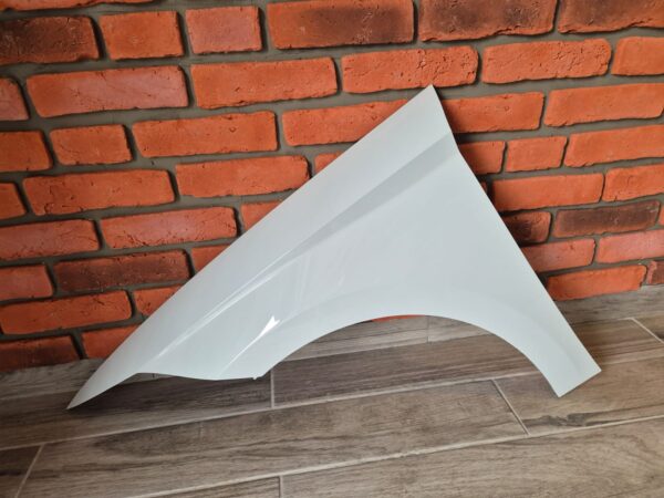 SEAT LEON 2013 – 2018 PASSENGER SIDE WING PANEL WHITE COLOUR LS9R - Image 4