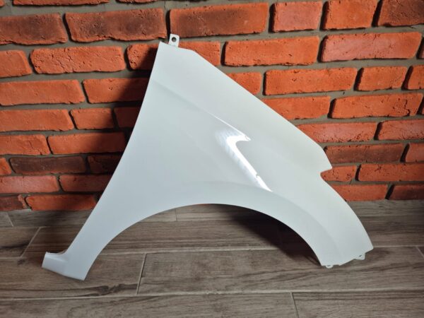 HYUNDAI I20 2015-2019 DRIVER SIDE WING PANEL WHITE COLOUR - Image 3