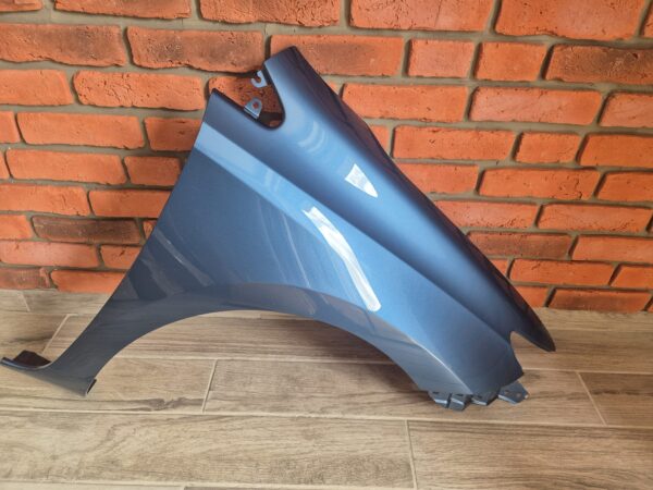 TOYOTA AURIS 2015-2018 DRIVER SIDE WING PANEL BLUE 8U6 - Image 2