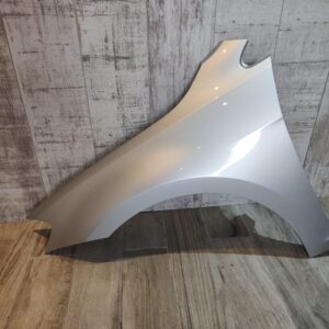 VW GOLF MK7 2013-2017 PASSENGER SIDE WING PANEL REFLEX SILVER LA7W