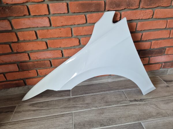VW GOLF MK8 2020-2024 PASSENGER SIDE WING PANEL WHITE - Image 3