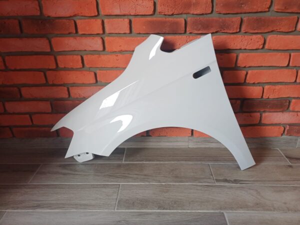 VW CADDY 2015-2019 PASSENGER SIDE WING PANEL WHITE COLOUR