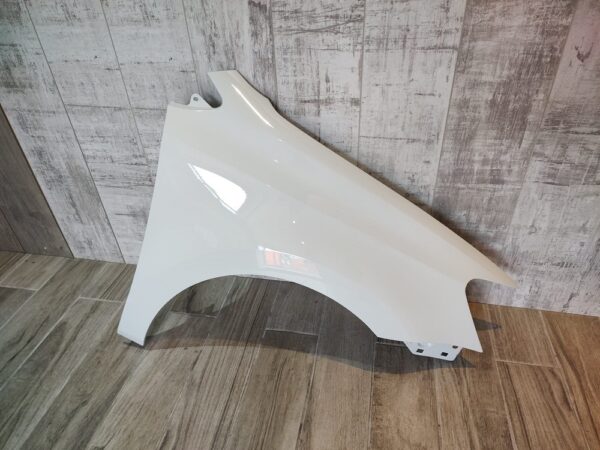 VW POLO 9N 2009–2017 DRIVER SIDE WING PANEL WHITE COLOUR LB9A