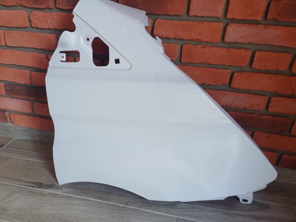FORD TRANSIT CUSTOM 2012-2018 DRIVER SIDE WING WHITE COLOUR - Image 3