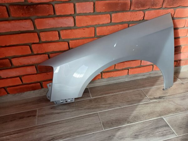 VW PASSAT B6 2005-2009 PASSENGER SIDE WING PANEL SILVER COLOUR - Image 3