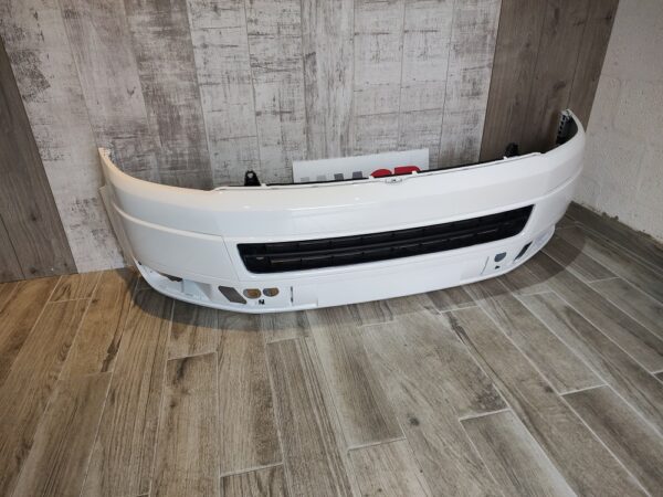 VW TRANSPORTER T5.1 FRONT BUMPER KIT PAINTED IN CADDY WHITE LB9A