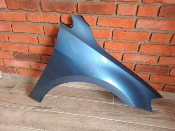 VW GOLF MK7 2013-2017 DRIVER SIDE WING PANEL BLUE COLOUR LA5J - Image 3