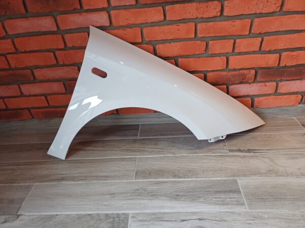 SEAT IBIZA 2008-2017 DRIVER SIDE WING PANEL WHITE COLOUR