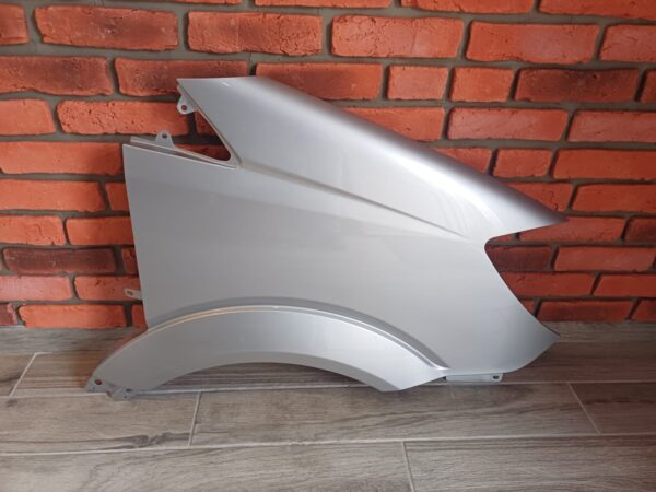 MERCEDES SPRINTER 2013-2018 DRIVER SIDE WING PANEL SILVER 744 - Image 4