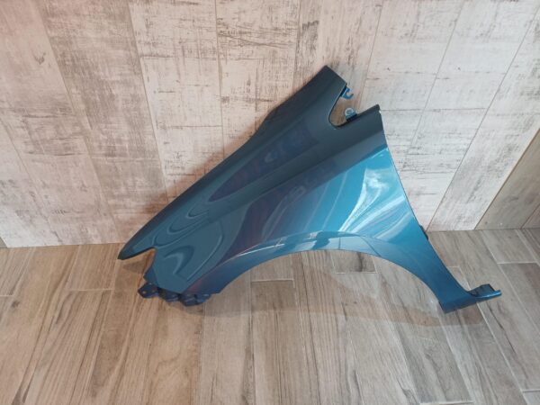 TOYOTA AURIS 2015-2018 PASSENGER SIDE WING PANEL BLUE 8U6 - Image 2