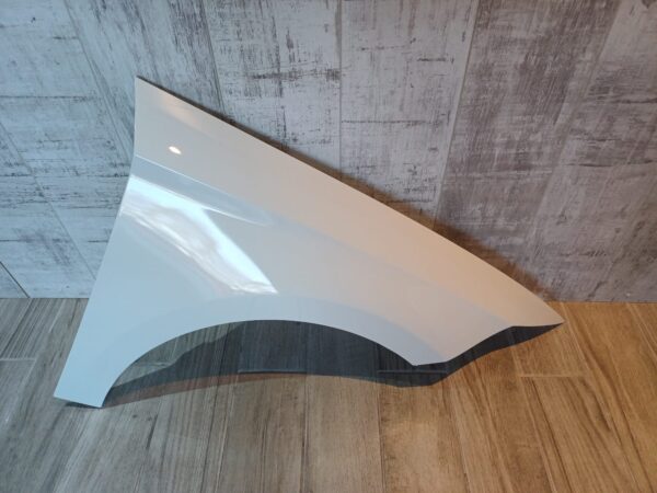SEAT LEON 2013 – 2018 DRIVER SIDE RIGHT WING PANEL WHITE COLOUR LS9R - Image 2