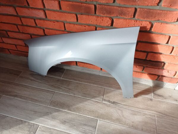 VW PASSAT B6 2005-2009 PASSENGER SIDE WING PANEL SILVER COLOUR - Image 2