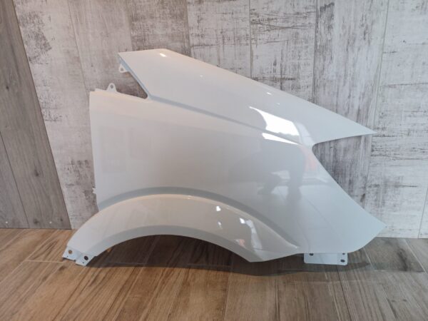 MERCEDES SPRINTER 2014-2018 DRIVER SIDE WING PANEL WHITE COLOUR - Image 3
