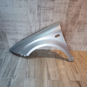 SEAT LEON 2005-2012 PASSENGER SIDE WING PANEL GREY LS7Y