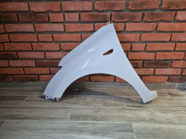 HYUNDAI I20 2012-2014 PASSENGER SIDE WING PANEL WHITE COLOUR