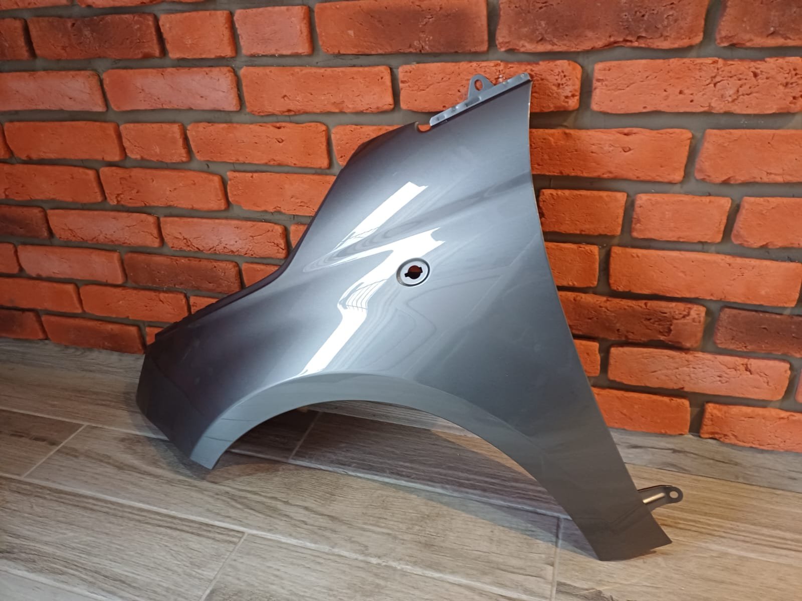 Pair Of Front Fenders For Fiat 500 2012-2019 – Driver And Passenger Side, Primed Steel
