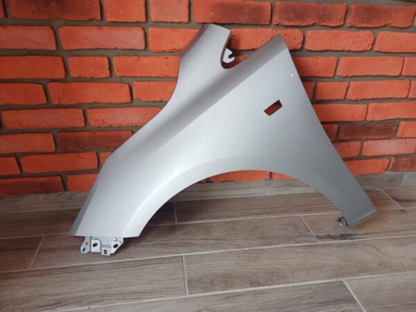 VAUXHALL CORSA E 2015-2019 PASSENGER SIDE WING PANEL SILVER COLOUR - Image 4