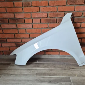 AUDI Q5 2008-2016 PASSENGER SIDE WING PANEL WHITE LY9C
