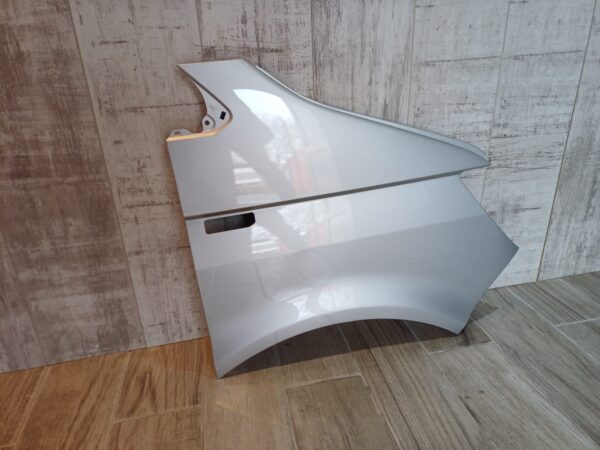 VW TRANSPORTER T6 2015-2019 DRIVER SIDE WING PANEL SILVER COLOUR - Image 3