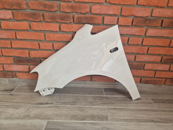 VW CADDY 2010-2015 PASSENGER SIDE WING PANEL WHITE COLOUR