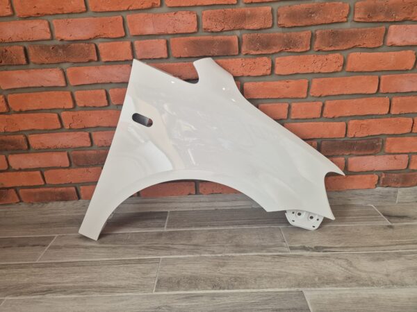 VW CADDY 2010-2015 DRIVER SIDE WING PANEL WHITE COLOUR LB9A