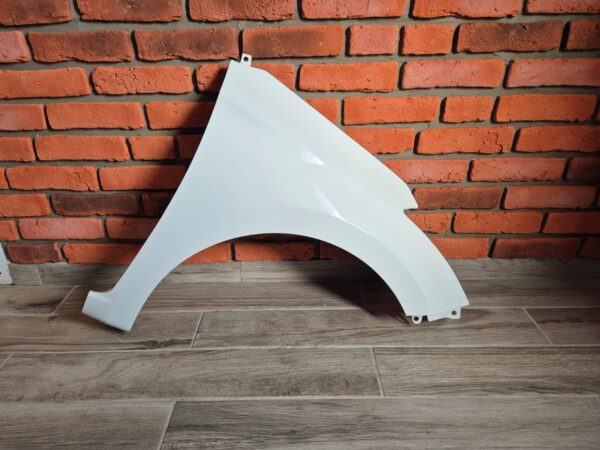 HYUNDAI I20 2015-2019 DRIVER SIDE WING PANEL WHITE COLOUR