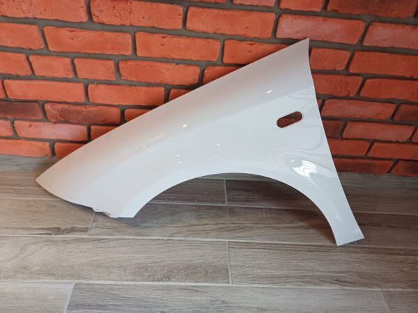 SEAT IBIZA 2008-2017 PASSENGER SIDE WING PANEL WHITE COLOUR - Image 3
