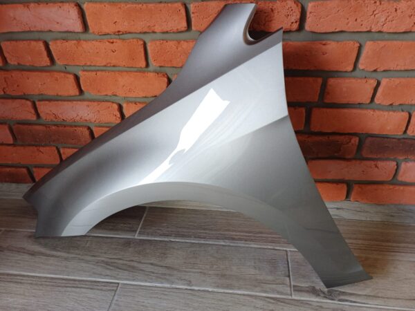 VW GOLF MK7 2013-2017 PASSENGER SIDE WING PANEL SILVER LB7W - Image 2