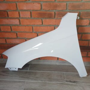 VW PASSAT B7 2010-2014 PASSENGER SIDE WING PANEL WHITE COLOUR