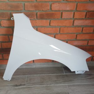 VW PASSAT B7 2010-2014 DRIVER SIDE WING PANEL WHITE COLOUR