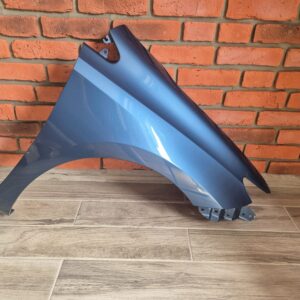 TOYOTA AURIS 2015-2018 DRIVER SIDE WING PANEL BLUE 8U6