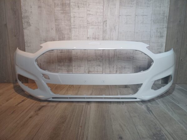 FORD MONDEO 2015-2018 FRONT BUMPER WHITE COLOUR - Image 4