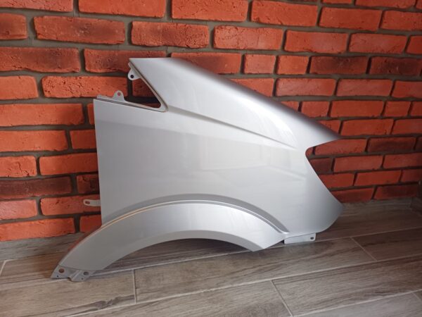 MERCEDES SPRINTER 2013-2018 DRIVER SIDE WING PANEL SILVER 744 - Image 2