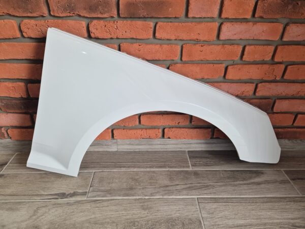 AUDI A4 B9 2015-2019 DRIVER SIDE WING PANEL WHITE LY9C - Image 2