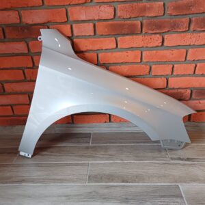 VW PASSAT B7 2011-2014 DRIVER SIDE WING PANEL SILVER COLOUR