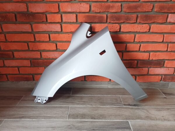 VAUXHALL CORSA E 2015-2019 PASSENGER SIDE WING PANEL SILVER COLOUR - Image 2