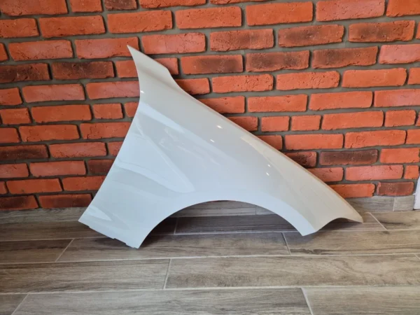 BMW 1 SERIES F20 F21 2012-2019 DRIVER SIDE WING PANEL alpinweiss white COLOUR